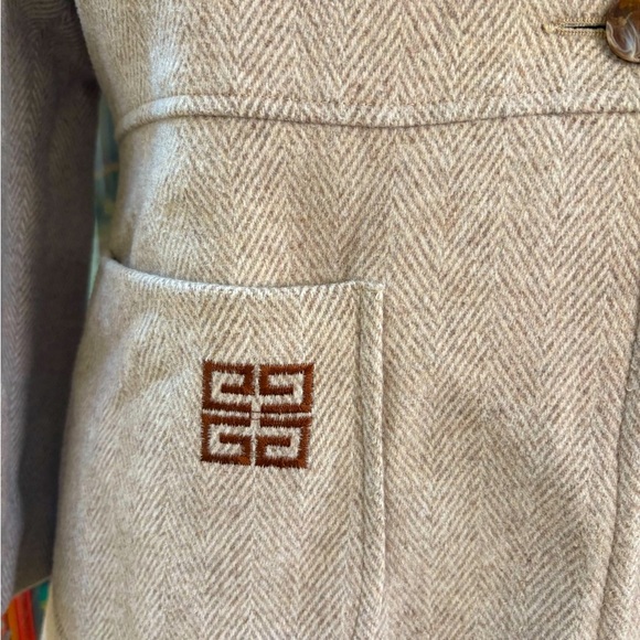 Vintage 60s 70s Givenchy wool herringbone peacoat with embroidered insignia 6 - Picture 3 of 12